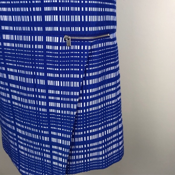 👗🌸Banana Republic Blue Jacquard shift dress ❤️ - Picture 5 of 7